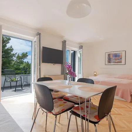 Spacious Family Apartment Casa Lili Krvavica Exterior photo